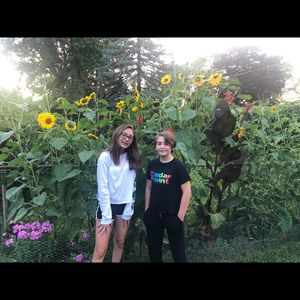 Meet your Posher, Janet